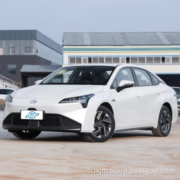 2023 Vendre à chaud à 4 portes 5 places Chine EV Car Aion S Plus voitures électriques bon marché à vendre